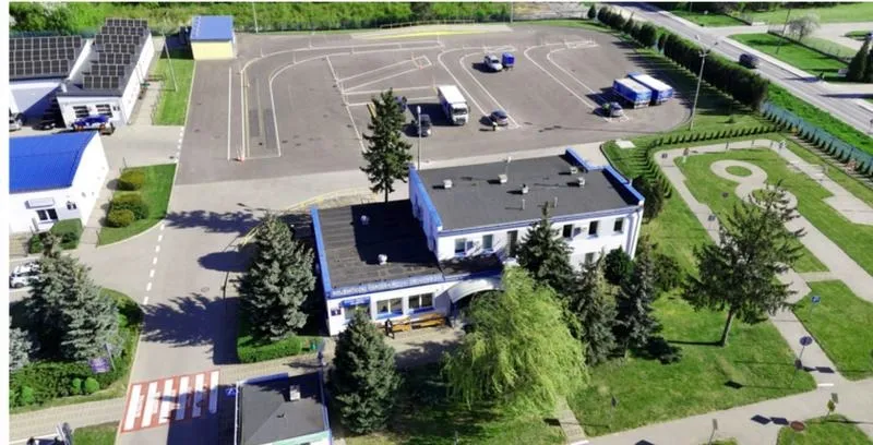 Jak dojechać do Chełma? Praktyczny przewodnik dla podróżników