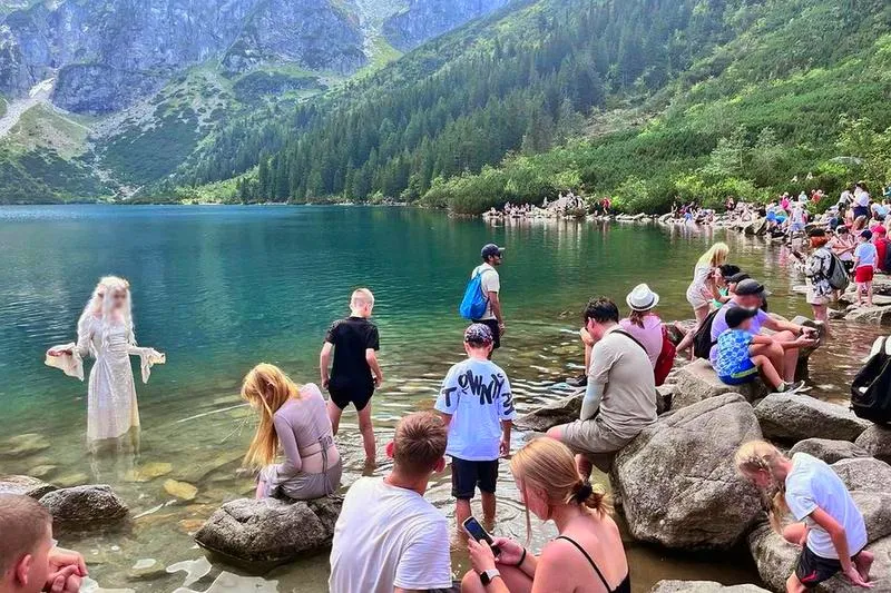Jak dotrzeć do Morskiego Oka w Zakopanem – praktyczny przewodnik