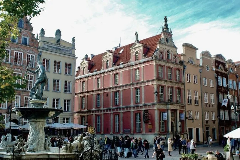Odkryj niezwykłe atrakcje w Gdańsku – co zobaczyć podczas wizyty?
