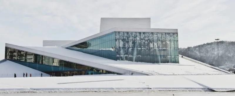 Oslo – odkryj najlepszy czas na podróż do stolicy Norwegii