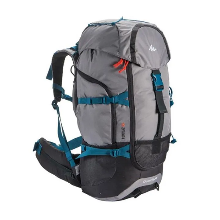 Plecak otwierany jak walizka od Decathlonu – idealne rozwiązanie na każdą podróż