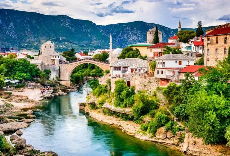 Dokumenty i wizy Bośnia i Hercegowina