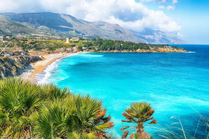 Lot z Wrocławia na Sycylię